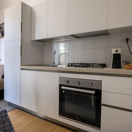 Quirin's Apartment